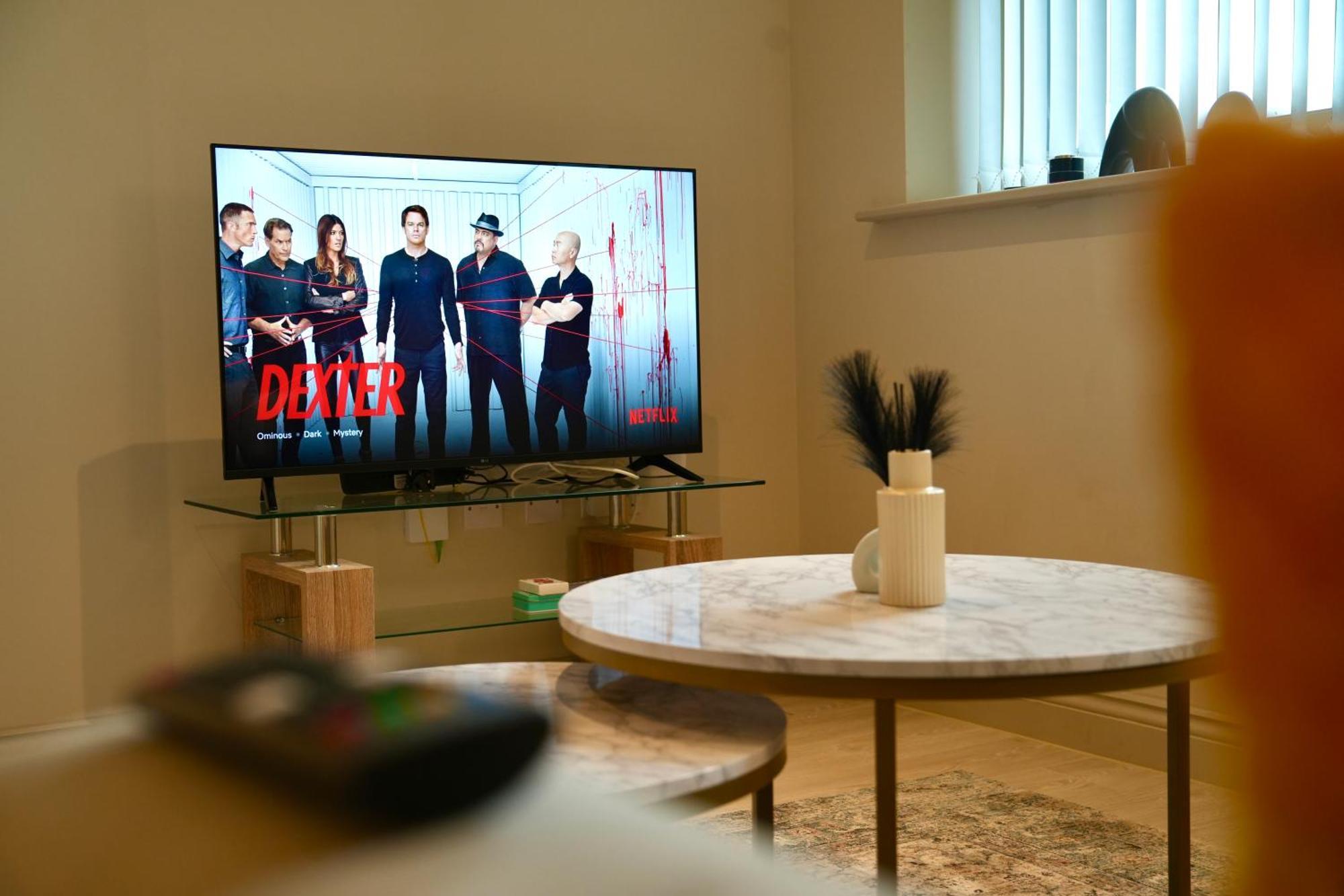 Spacious Centre Apartment, Netflix,fast Wifi,coffee Machine Appartement *